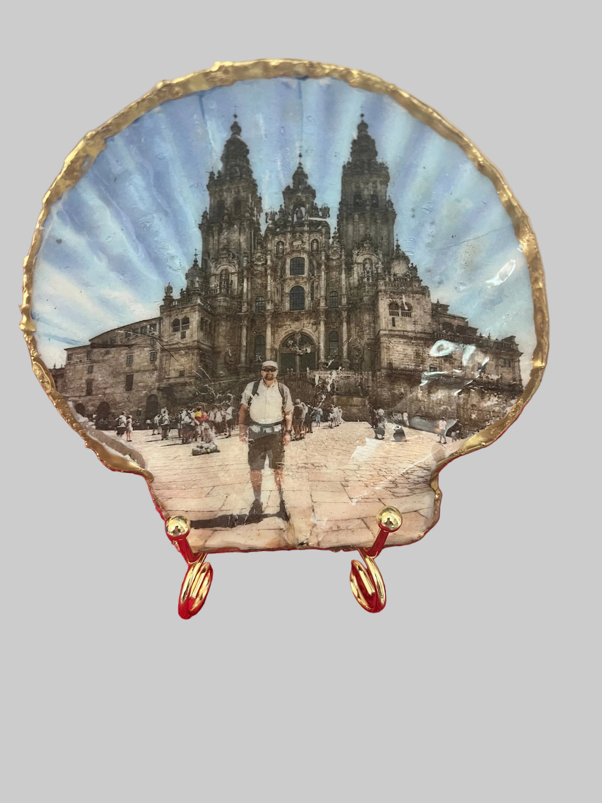 Personalized scallop shell travel keepsake featuring a Camino de Santiago pilgrimage photo